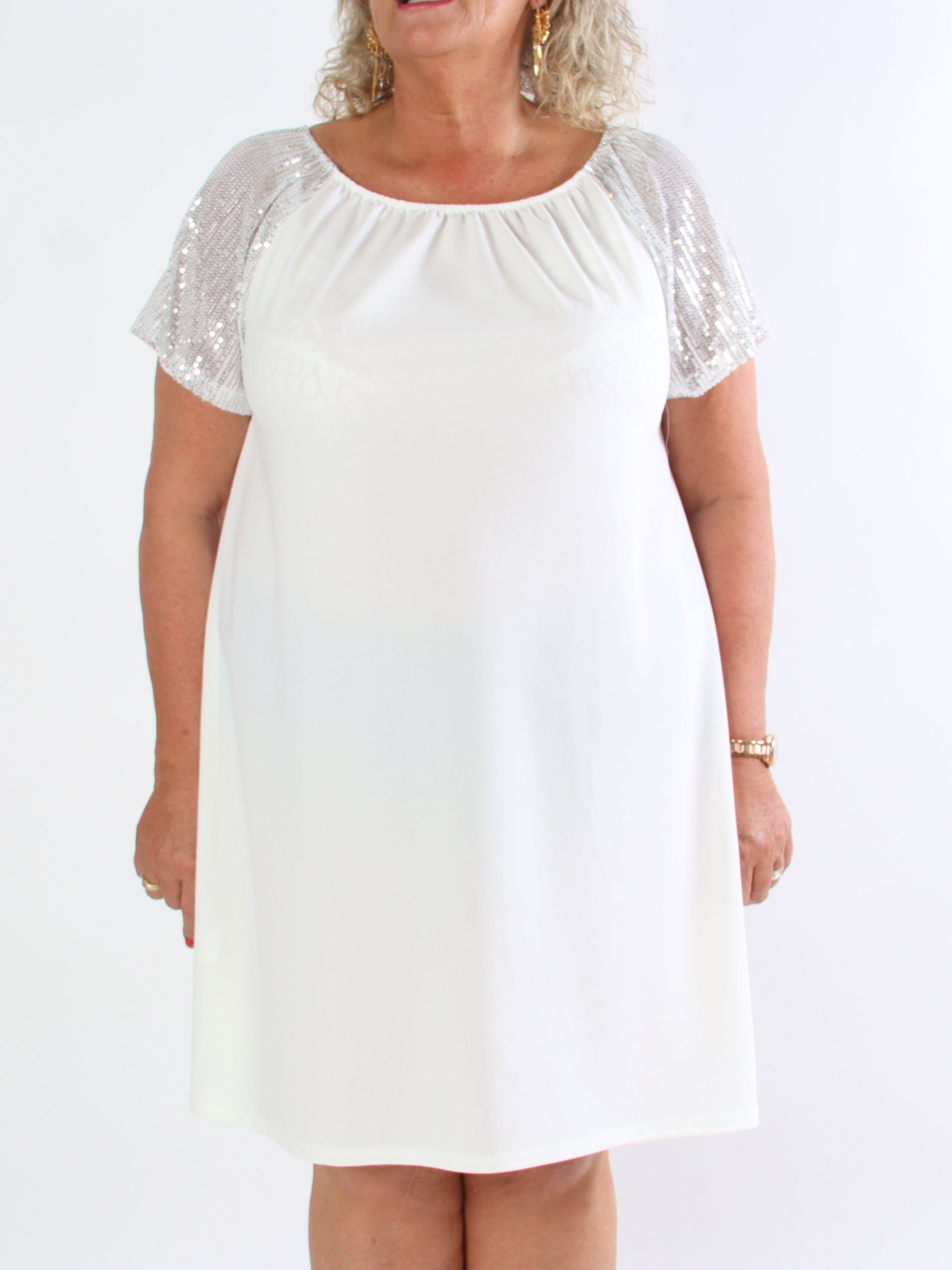 Kim - Söt elastisk plus size klänning med paljettärmar